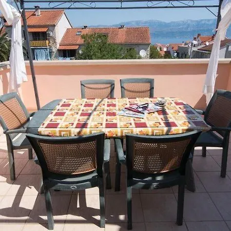 Apartment Batinic - Two Bedroom With Terrace And Sea View St