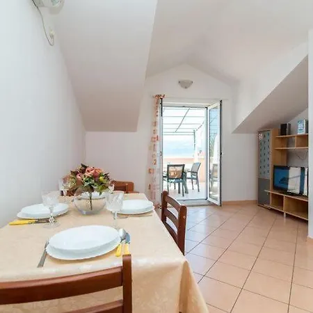 Batinic - Two Bedroom With Terrace And Sea View St * Supetar